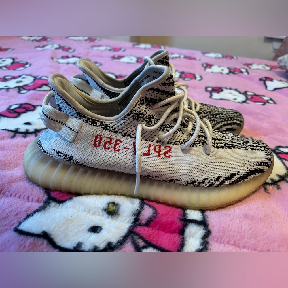Sz 10 M Yeezy Zebra No box